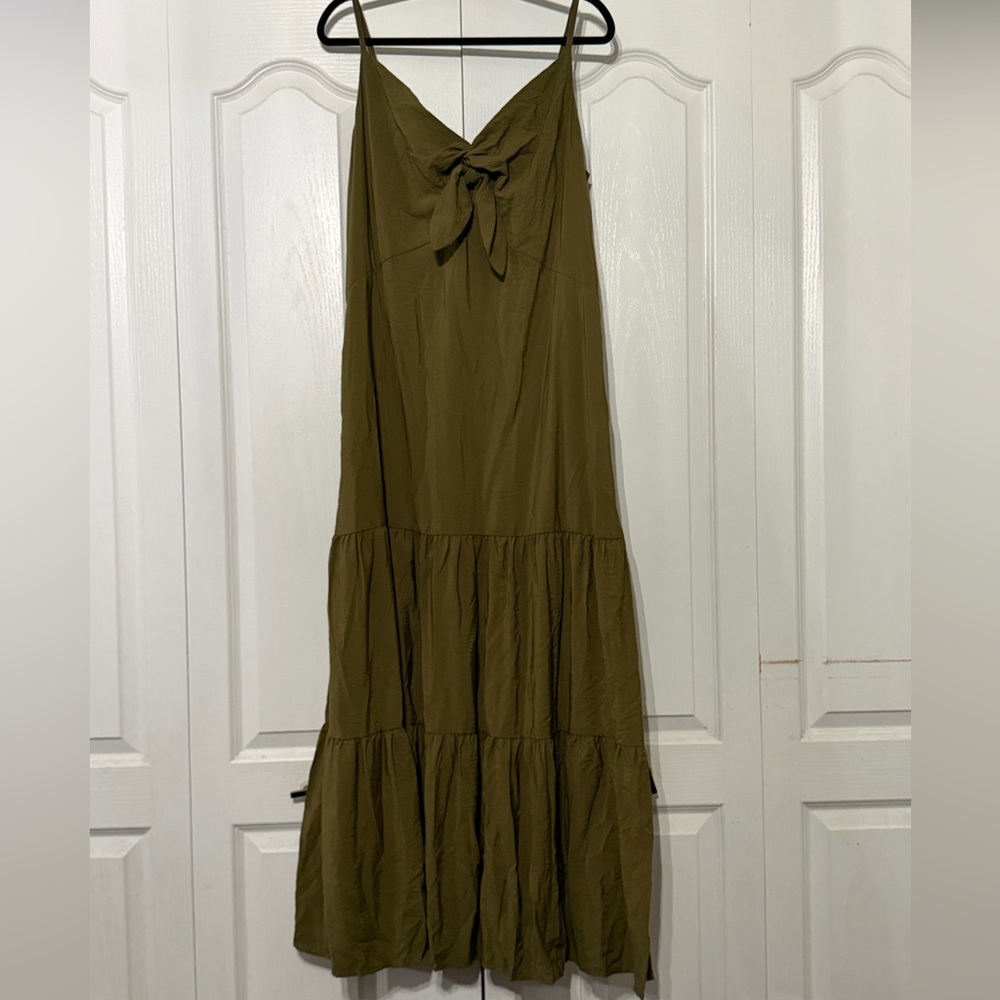 GAP Olive Green Tiered Tie-Front Maxi Dress